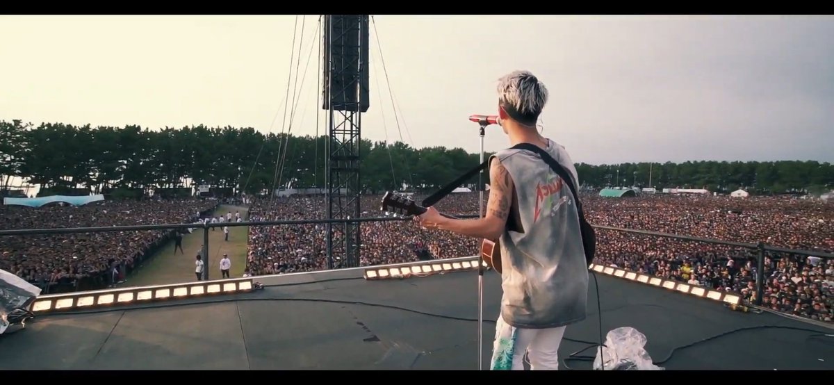 periwinklev's tweet photo. Taka chaosmyth
#ONEOKROCK https://t.co/v1Tc8n50sX