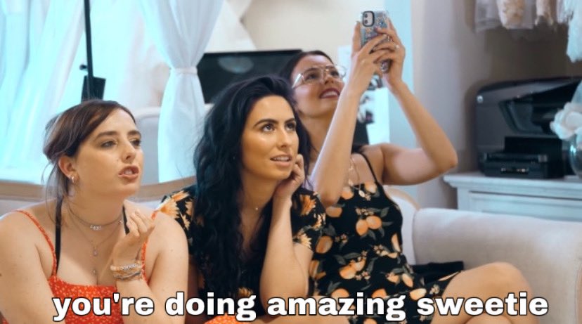 laurensfallback's tweet photo. i had to do this HAHA @Cimorelliband https://t.co/pd02F4TTMn