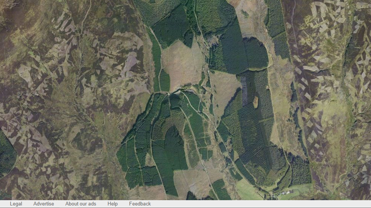 This clearing of the land for sheep has also developed into shooting estates for hunting deer and grouse. The burning of the moor to create territories for grouse is particularly distinctive. These “empty” landscapes are seen as perfect for large forestry and wind power. 30/34