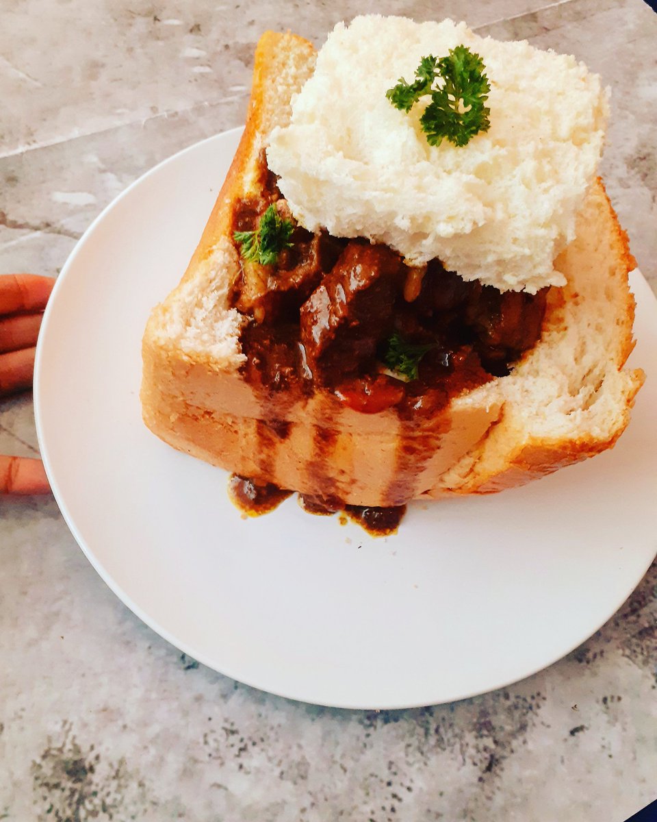 Today we made bunnychow 😋