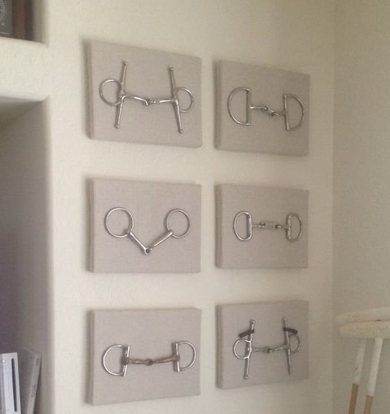 GoodeRiderGals's tweet photo. We are loving this bit art! #HouseGoals
.
#equestrianlife #equestrianstyle #equestrian #homedesign #homedecor https://t.co/WOwG8G3Qu5