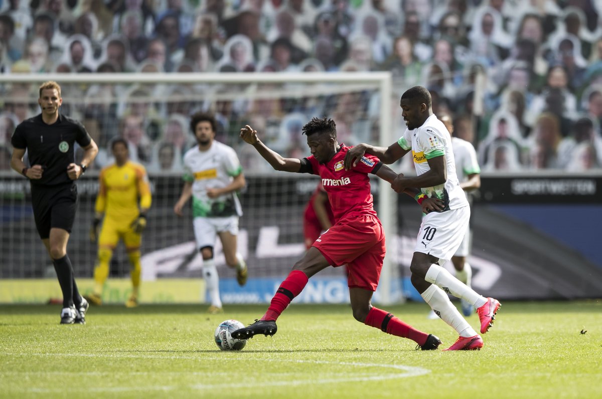 bayer04_en's tweet photo. *Edmond Tapsoba appreciation tweet* https://t.co/vI9i9tK56f