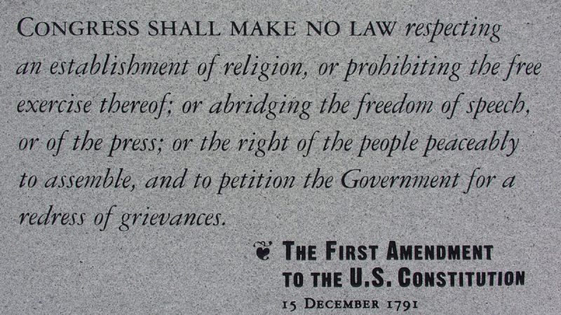 "I am thankful we have a president who celebrates the First Amendment," Press Secretary Kayleigh McEnany said.Let's look at some of the ways President Trump "celebrates" basic First Amendment rights [Thread...]