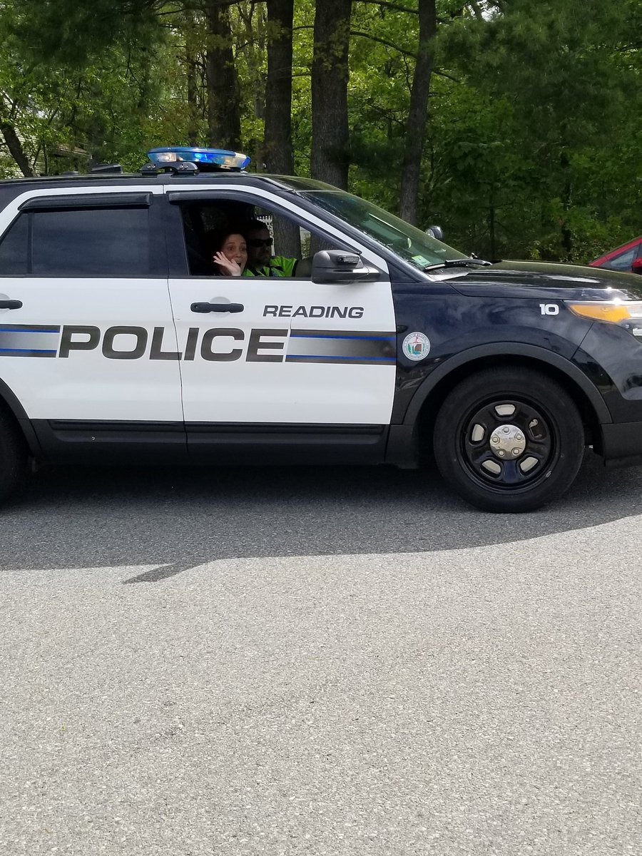 RocketsRMHS's tweet photo. Special shout out and thanks to RPD  and SRO Lewis  and Vatcher.  Much appreciated. https://t.co/ZlKFcY2nYp