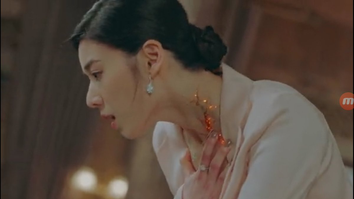 immagetitdown's tweet photo. #TheKingEternalMonarch #TheKingEternalMonarchep12 
finally dat bitch is getting caught in front of Lee Gon https://t.co/RSzQtDzzFA