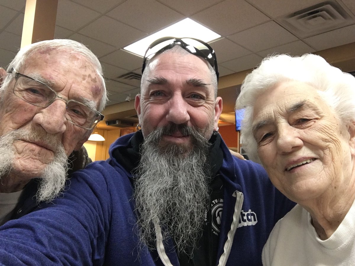 Jax_macky's tweet photo. I lost my Mom this morning, she was 82. She passed at home, with family. https://t.co/DCpClISv5z