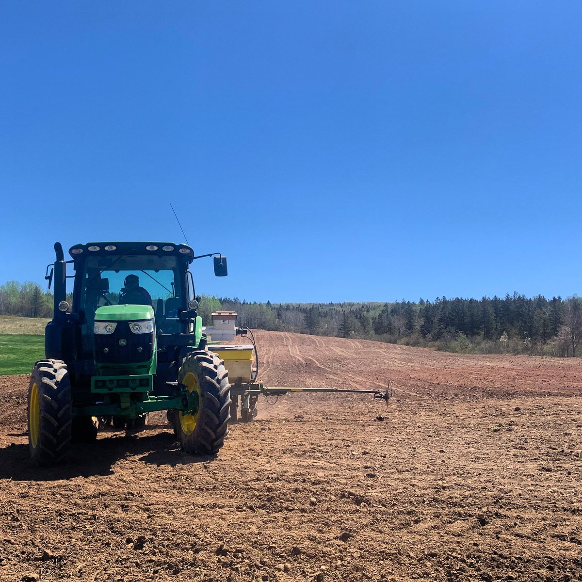 Planting corn today !! <a href="/David28858751/">David@berwickgrain</a> #plant2020