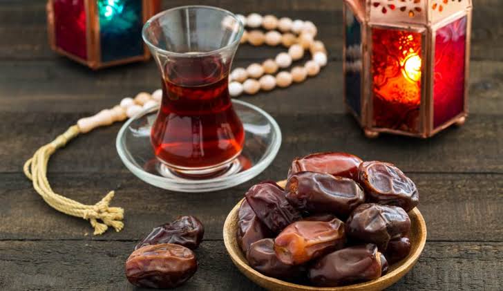 Mübarek Ramazan bayramımız hayırlı olsun. Bu vesile ile tüm müslümanların bayramını tebrik eder şu zor ve sıkıntı lı günleri birlik ve beraberlik dayanışma ile geçirip sağlıklı güzel günler dileriz.