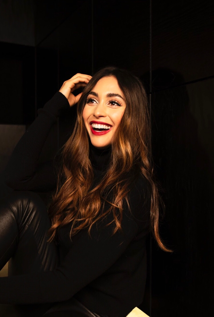 my71mag's tweet image. “We are always under life-or-death stakes, &amp;amp; Raven is always using her big brain to try to save the day.” 🌟 @linzzmorgan talks Raven &amp;amp; what we can expect in S7 of @cwthe100 in our #FilmIssue: pgj.cc/msMT8v (📸: @farrahaviva) #71magazine #my71mag #artslesstraveled