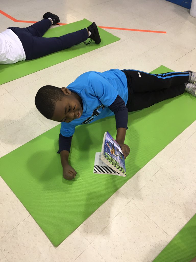 ReadWithMalcolm's tweet photo. #READCamp 2020: The Virtual Training Camp for #SummerReading Kicks Off Monday and is Open &amp; Free to Register all Summer Long. Keep your Students in Great Reading Shape -> https://t.co/JOLawqr0OV https://t.co/Nl4Q08vNhp