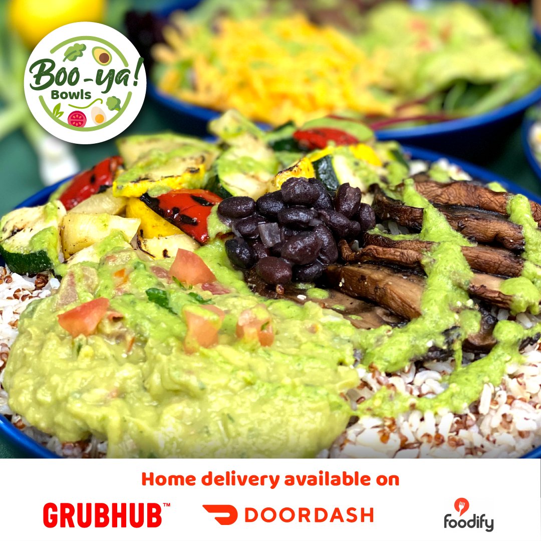 Lots of #GUAC we are not #kidding around 👉🏼 bit.ly/BooyaDD 👈🏼
.
.
.
#inyourface #foodify #grubhub #postmates #doordash #dasher #Guacamole #fresh