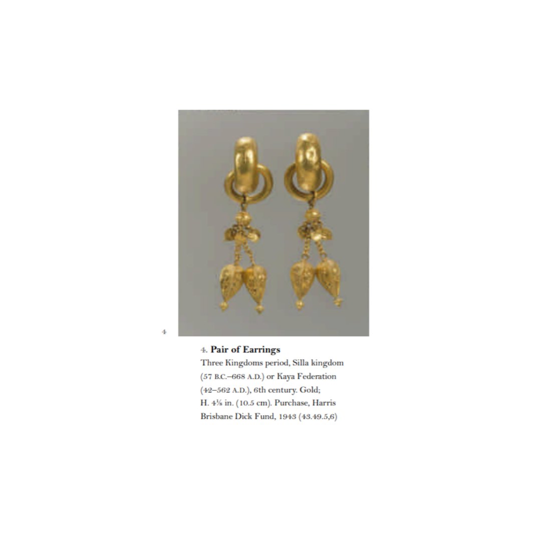 Here is an example of a pair of earrings from the Silla Kingdom. #방탄소년단  #슈가  #AGUSTD  #AGUSTD2OUTNOW  #AGUSTD2  @bts_twt  #Daechwita  #BTSResearch