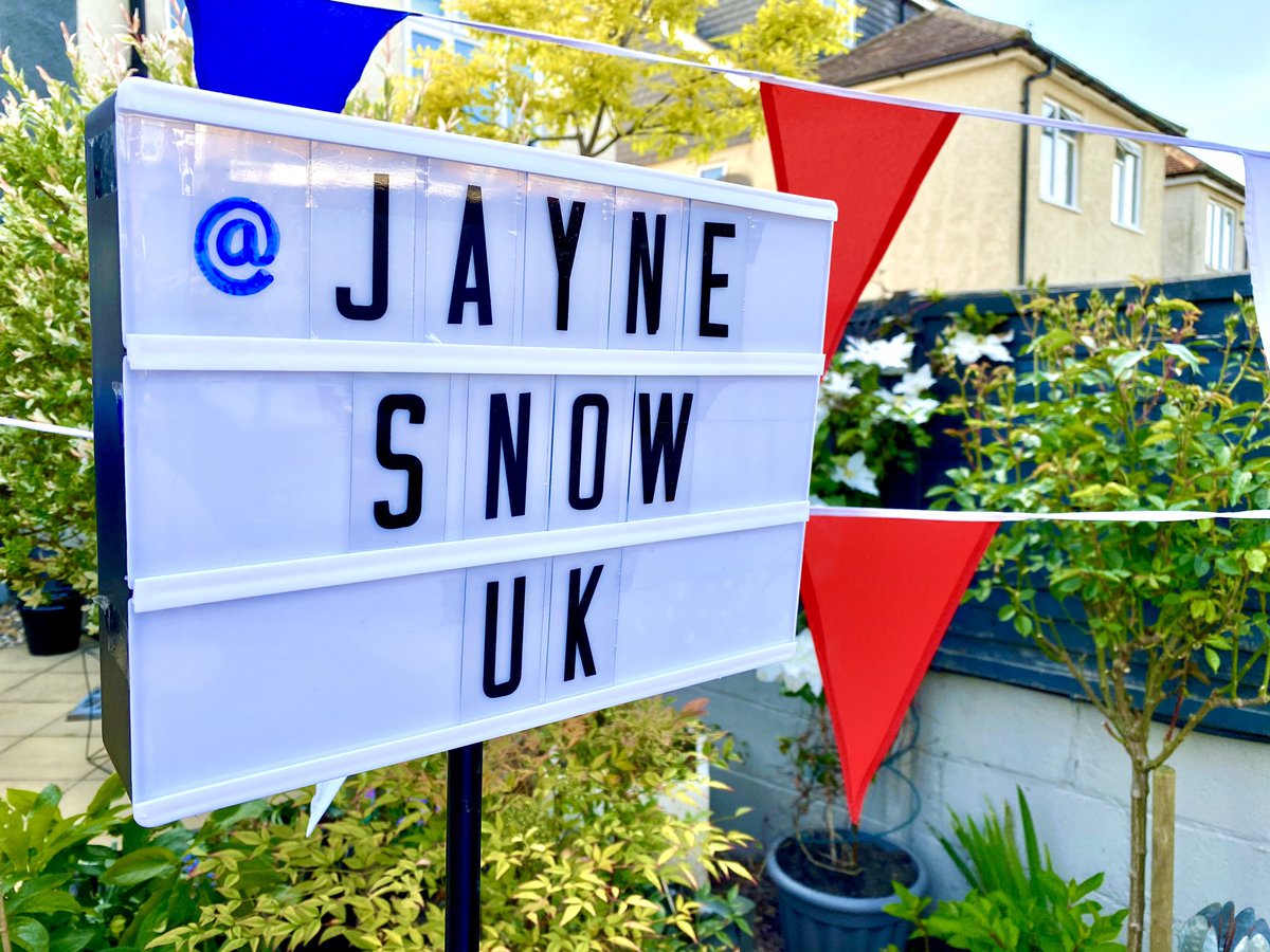 jaynesnowuk's tweet photo. Stoked to be on the virtual beer festival line up today for the Halfway House, Brenchley! Check out my set here for some feel good #BankHolidayWeekend vibes! 😎✌🏻
https://t.co/zG7swEJUcI
#jaynesnowuk #virtualfestival #lockdown #jaynesnow https://t.co/E19AOt187l