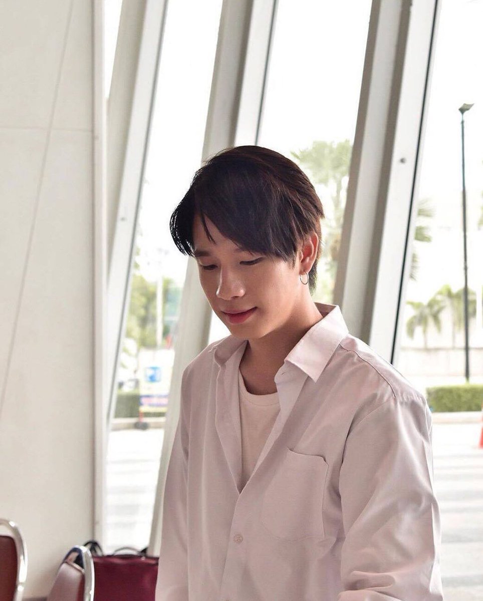 Niel79529621's tweet photo. Bae,take care of yourself.
Don't stay late,sleep well,rest a lot,don't think too much,don't worry bae✌️❤️Don't be sad❤️✌️
#prompayy
#LoveProm https://t.co/bCPJ3Hq2XW