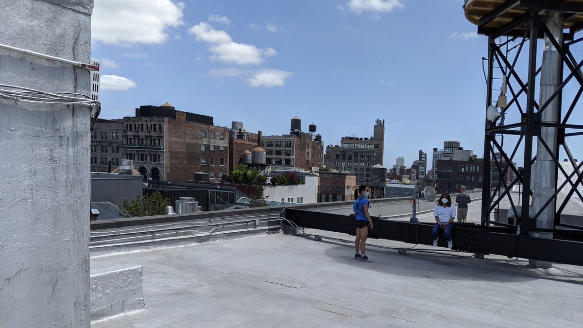 Symn793's tweet photo. The original rooftop https://t.co/2EuFT7cbqp
