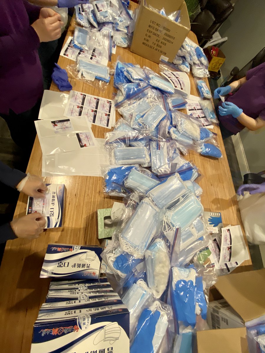 MNChinese's tweet photo. MN in Need committee and volunteers are busy with packaging today! See you tomorrow.

FREE Drive-Through Face Masks Giveaway
When: Sunday, May 24th 1:00-2:30PM
1:00-1:30PM Veterans Only
Where: South View Middle School, Edina

Please request at https://t.co/K6ZLDDXGt8 https://t.co/331MLt06DE