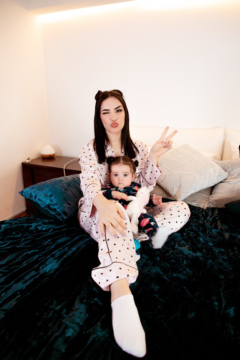 KimberlyLoaiza_'s tweet photo. Mi persona favorita 💖 https://t.co/5ZrMv4ED2d