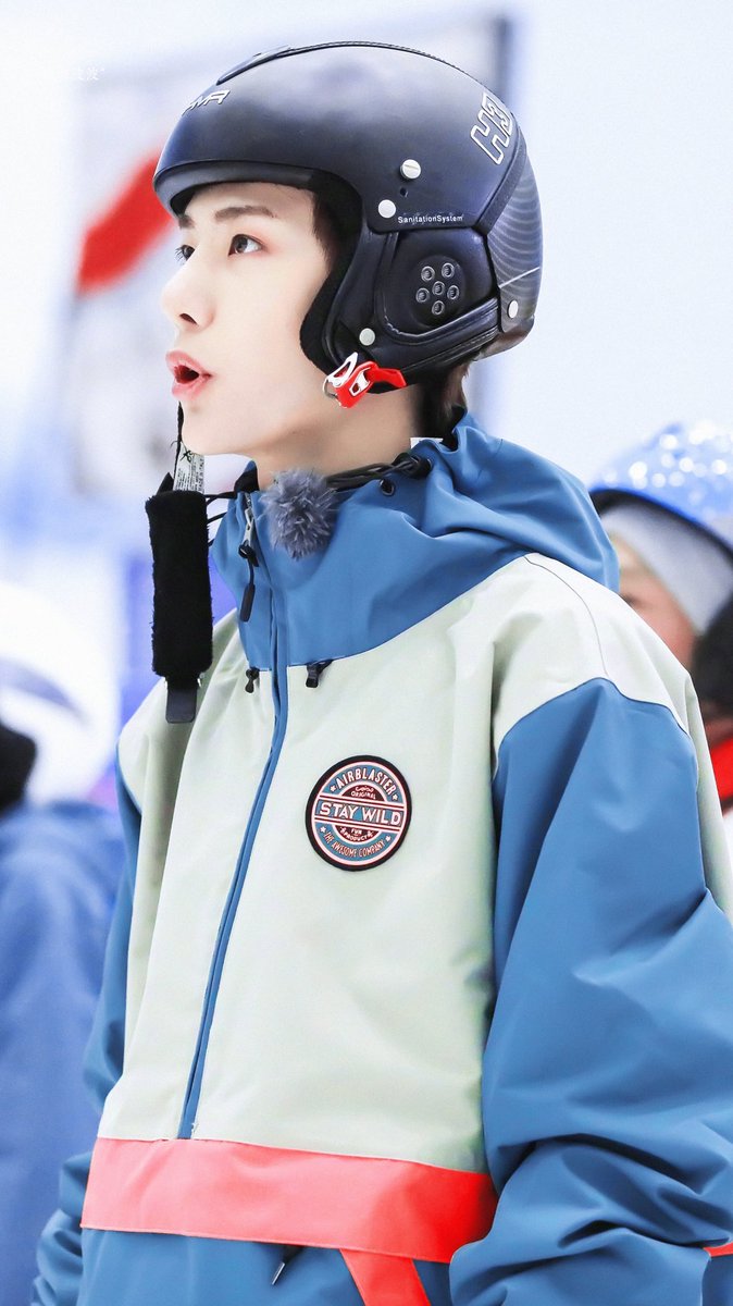 a thread of yibo pouting but his pout gets bigger as you keep scrolling