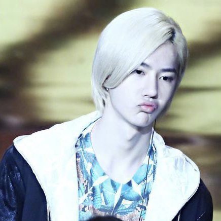 a thread of yibo pouting but his pout gets bigger as you keep scrolling