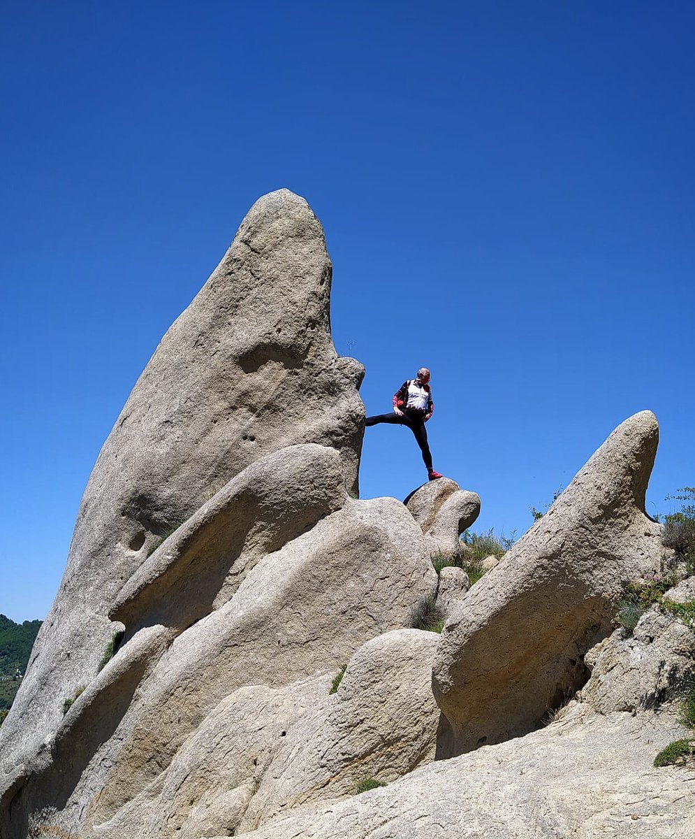 Basilicata #terradimezzo #book #photography #adventure #intothewild #storytelling #bikelife <a href="/Basilicata_Tur/">Basilicata Turistica</a> <a href="/antonicoletti/">antonio nicoletti</a> <a href="/bikebasilicata/">ferulaviaggi</a> <a href="/repubblica/">Repubblica</a>