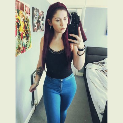 Danielle_1518's tweet photo. #NewProfilePic https://t.co/ZL9Hbkfnyk