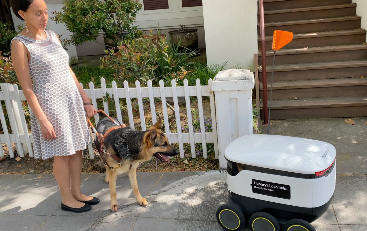 These  #DeliveryRobots are a danger to pedestrians using wheelchairs. I tried ordering food on the app, but it fails to work with software blind people use.  @StarshipRobots, follow  #accessibility guidelines & include access for disabled pedestrians & customers.  #FixStarshipRobots