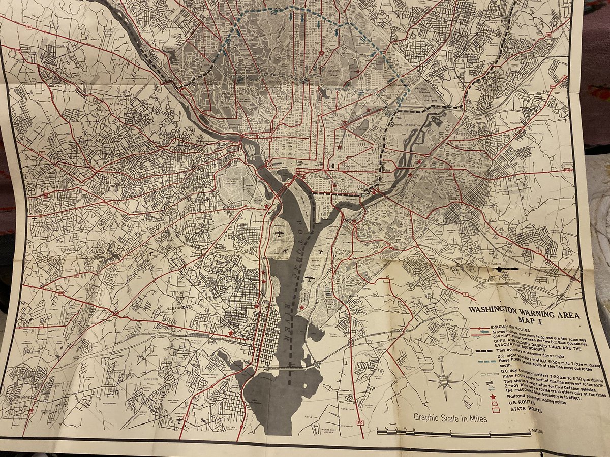 GeoZaroff's tweet photo. Been trying to do some research on this map but have been coming up with almost nothing!! Does anybody have any further info? Looks to be a map from the 1950’s about Washington DC!! Any help would be awesome!! https://t.co/j75weGcCB8