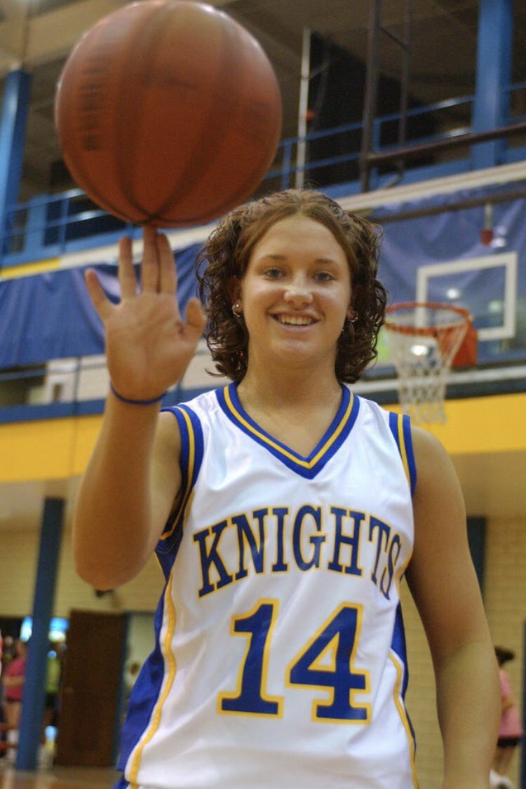 kylesokeland's tweet photo. Imagine having to defend and beat this super team. The ‘Best Starting 5 since 2000’ girls basketball series continues with Castle.

Those teams from the early 2000s were undeniably good.
https://t.co/X9esenDyBO https://t.co/iq5JpDxfzn