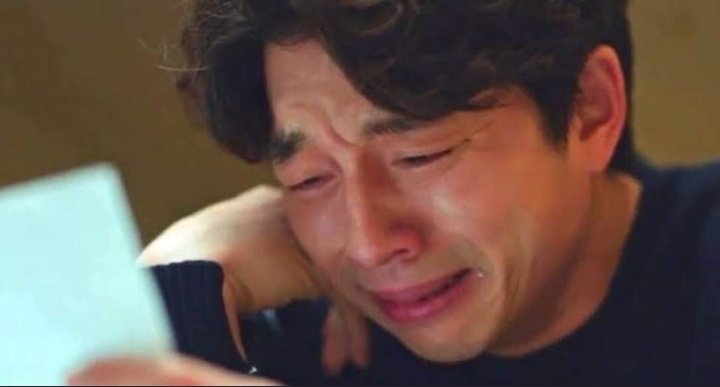 Kdrama_maven's tweet photo. "please don't cry" starts playing
#TheKingEternalMonarch
#TheKingEternalMonarchep12 https://t.co/OjAwknnHa8
