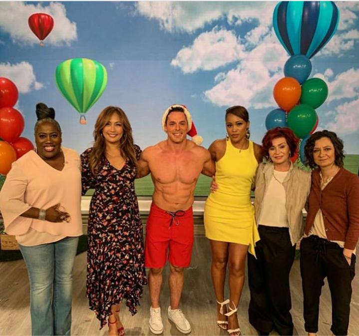 MrPEC_Tacular's tweet image. HUGE CONGRATS to my whole fam at @TheTalkCBS on being nominated for both OUTSTANDING ENTERTAINMENT TALK SHOW HOSTS and TALK SHOW at the @DaytimeEmmys!!

SO HAPPY &amp;amp; STOKED for you all!

#EverybodyTalks #SummertimeSanta

@LaurieSeidman @RayPaolantonio @CBS @ViacomCBS @CBSBigBrother