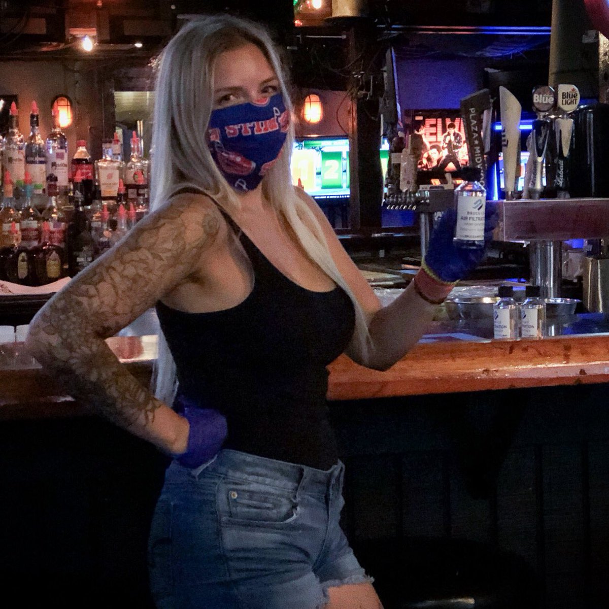 We are open today till 10pm!  
Thank you to Bruce Air for supplying us with sanitizer so quickly.  See you soon!  #tavernonthetracks #southendclt #southend #charlottenc #railtrail #bruceair