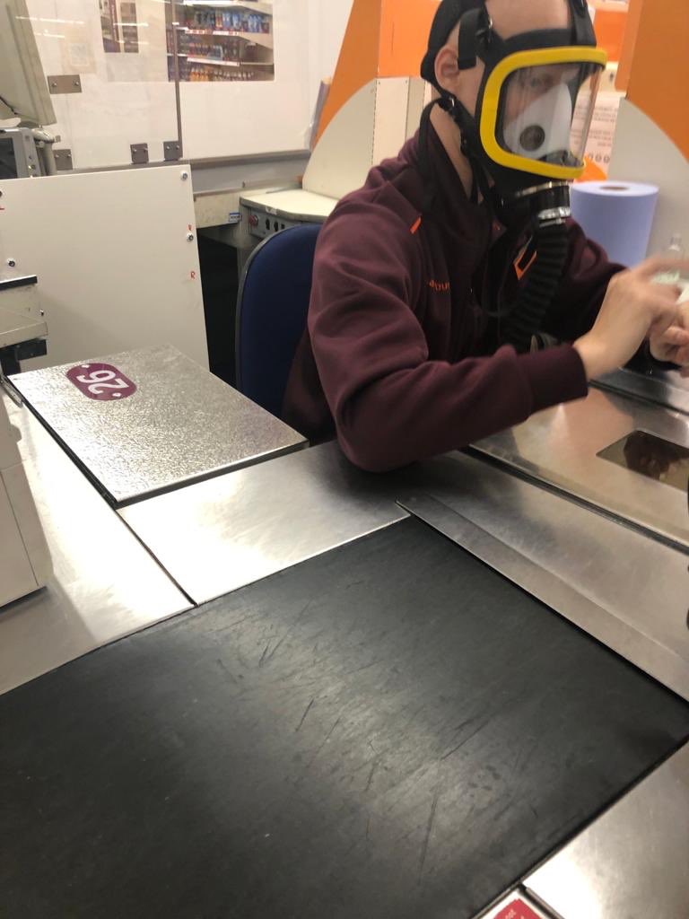 SWphc3's tweet image. When you’re working your COVID shift till 7 and cooking meth at 11! #COVID19