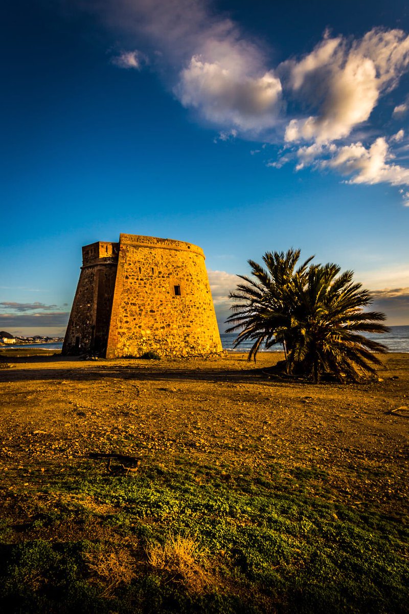 Torre de Macenas. Mojácar. #Almería.
(Fotografía de Colin Wheeler en 500px)