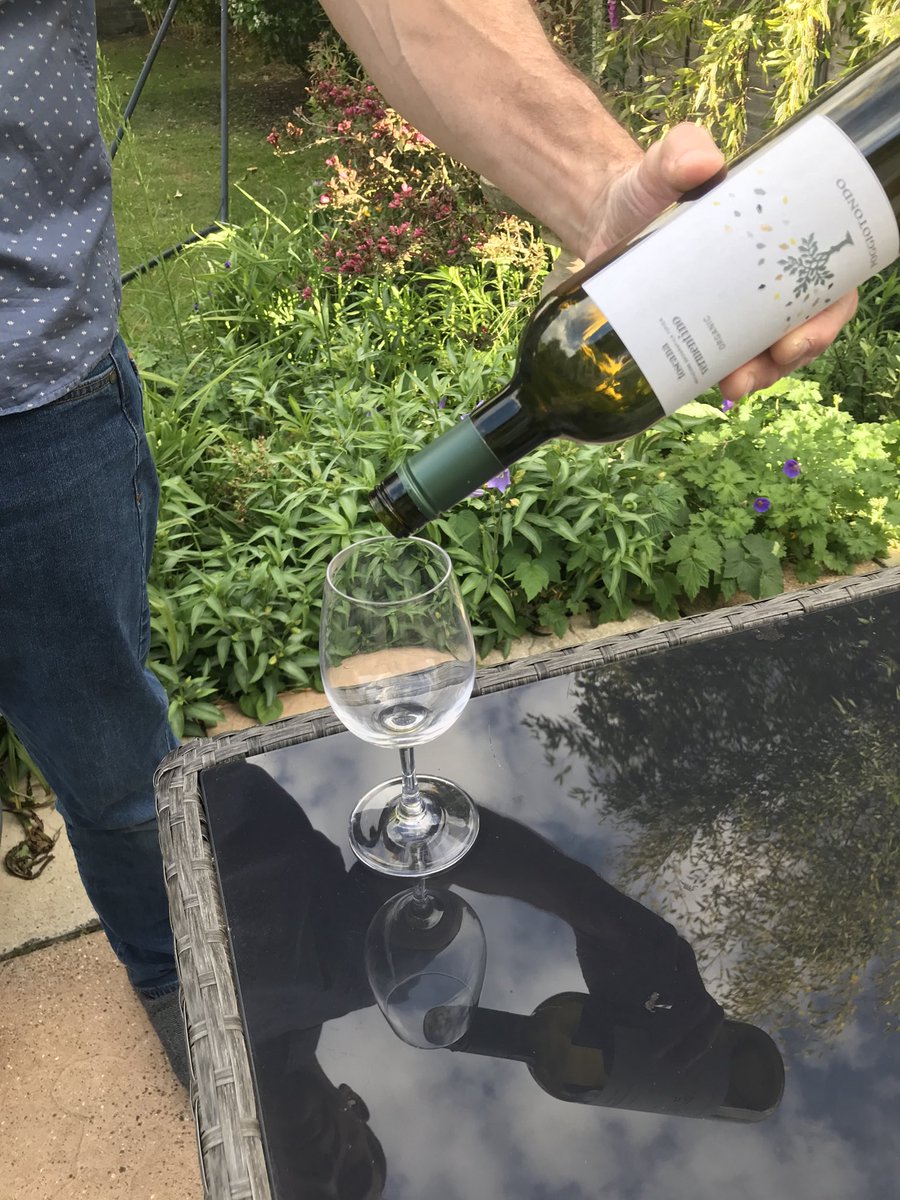 starcurtains's tweet photo. ⁦@RoxMarjoram⁩ ⁦@theonebullbury⁩ 
Very sad to finish this bottle...will be back for more very soon x https://t.co/gyqDyB2NLx