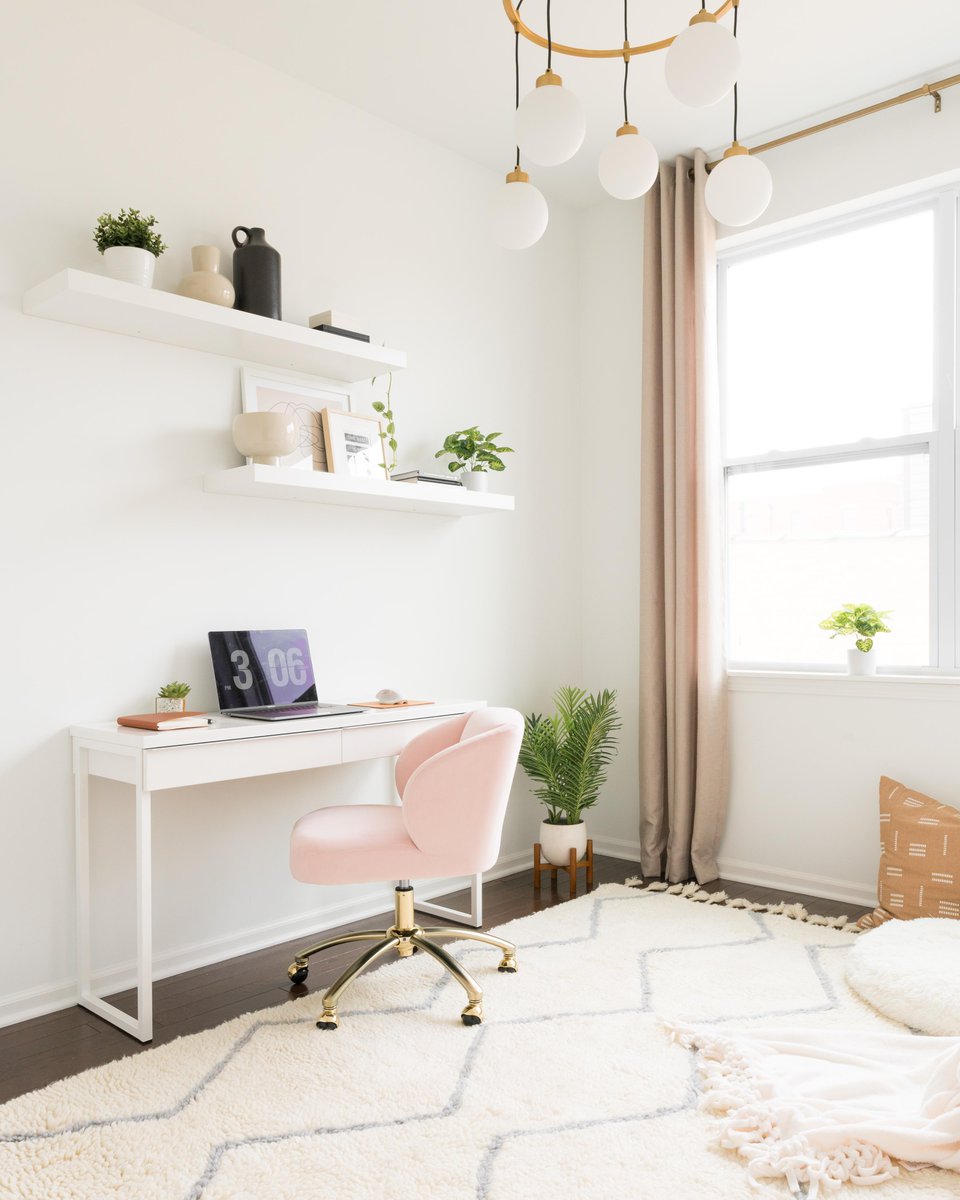 Pottery Barn Teen On Twitter This Pink Velvet Desk Chair Is The Best Accessory For Any Study Space Xd83dxdc95 Click To Shop This Chair Xd83dxdcf7 Vivandtimhome Https Tco Efda3pni00 Https Tco 3qrcc3xli1