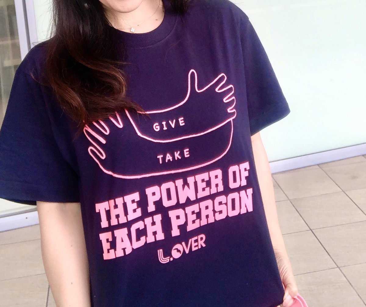 moe_moe_moe_'s tweet photo. 【医療従事者の皆様へ感謝&応援Tシャツ】
医療従事の皆様へ
Tシャツの売り上げ金で、マスクやフェイスシールドなどを購入し届けるという取り組み!
少しでも力になれたらと思い参加させて頂きました。
#医療従事者応援シャツ
#フットボールの輪
#linkOver
#パスドゥーロ
#コロナに負けない https://t.co/8NpOLxDJ4S