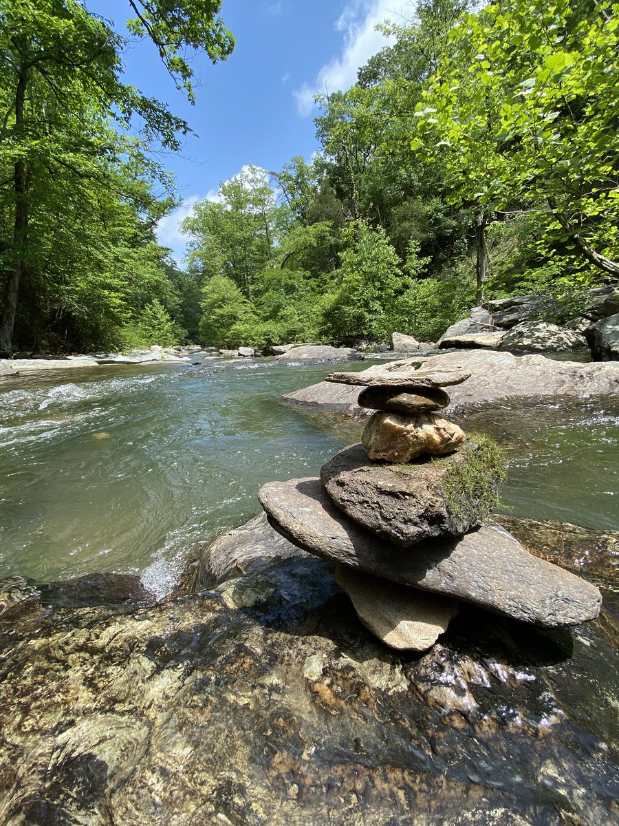 Allen_B__'s tweet photo. Might be my new favorite spot.. despite the copperhead I almost stepped on
#ALwx #SaltCreekFalls #HikeAL https://t.co/fBsZeHZ1Dg