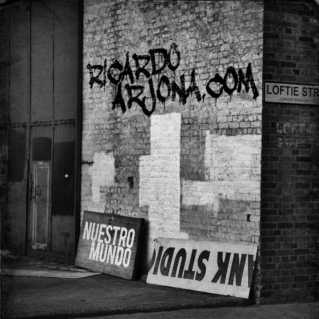 ricardoarjona.com nuestro mundo.  Trabajamos mucho para ser distintos y defender el trabajo de R.A contra la costumbre y lo tradicional. 
Dale un vistazo desde ya y sé de los primeros en registrarte el lunes. 
METAMORFOSIS el que no esté loco,  esta loco.
(WT)