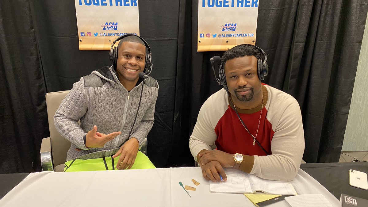 mrlarryridley's tweet photo. I have a deal with @BlackNewsC to air my @Compete4ever #Madden20 &amp; #NBA2K20 events on TV! 1st episode is my @AlbanyCapCenter Classic airing June 6/7 11am &amp; 6pm ET both days Thanks Crew! @AshleyLiotus @DerwinWorrell @itsreneem_ @OGKINGCURT @KickPunchBlock @BartScott57 @yennylove1 https://t.co/2HKSIKAa3s