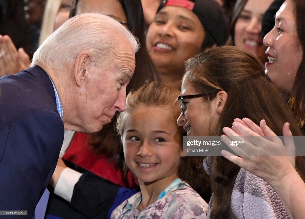 Joe Biden pics https://ibb.co/album/NrFB6s  https://imgur.com/a/qdv8XkQ  #joebiden