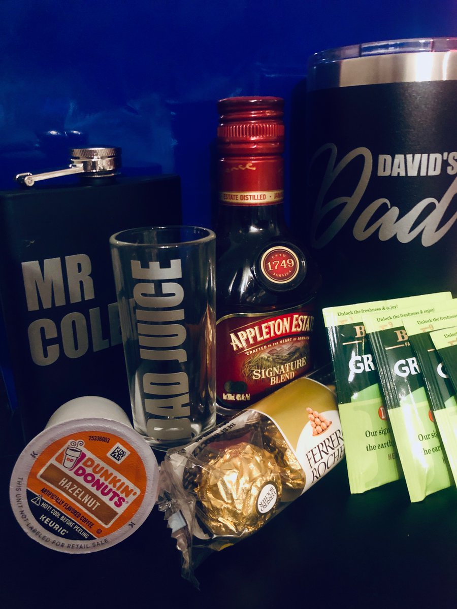 misstaylorf's tweet photo. FATHER’S DAY POP BOX PRE-SALE | 

Celebrate your favorite guy with a custom pop box for $55 - Free Shipping through USPS. 

Orders must be placed by 6/15 for arrival by 6/21. https://t.co/LtTuEz1WGp