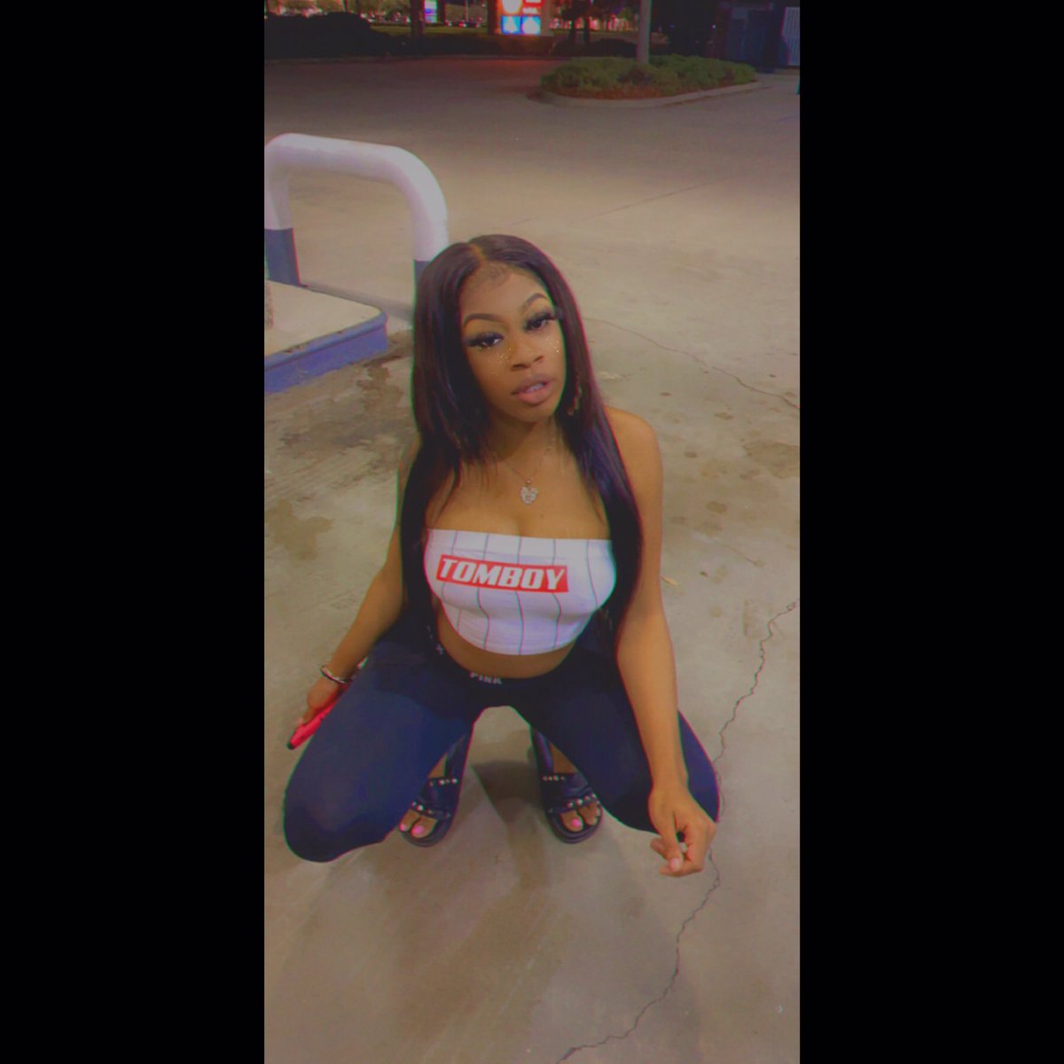 pru2x's tweet photo. How I sat on his face, real pretty like 😍🥵 #REALPRETTYBITCH https://t.co/qSKbzWBi9w