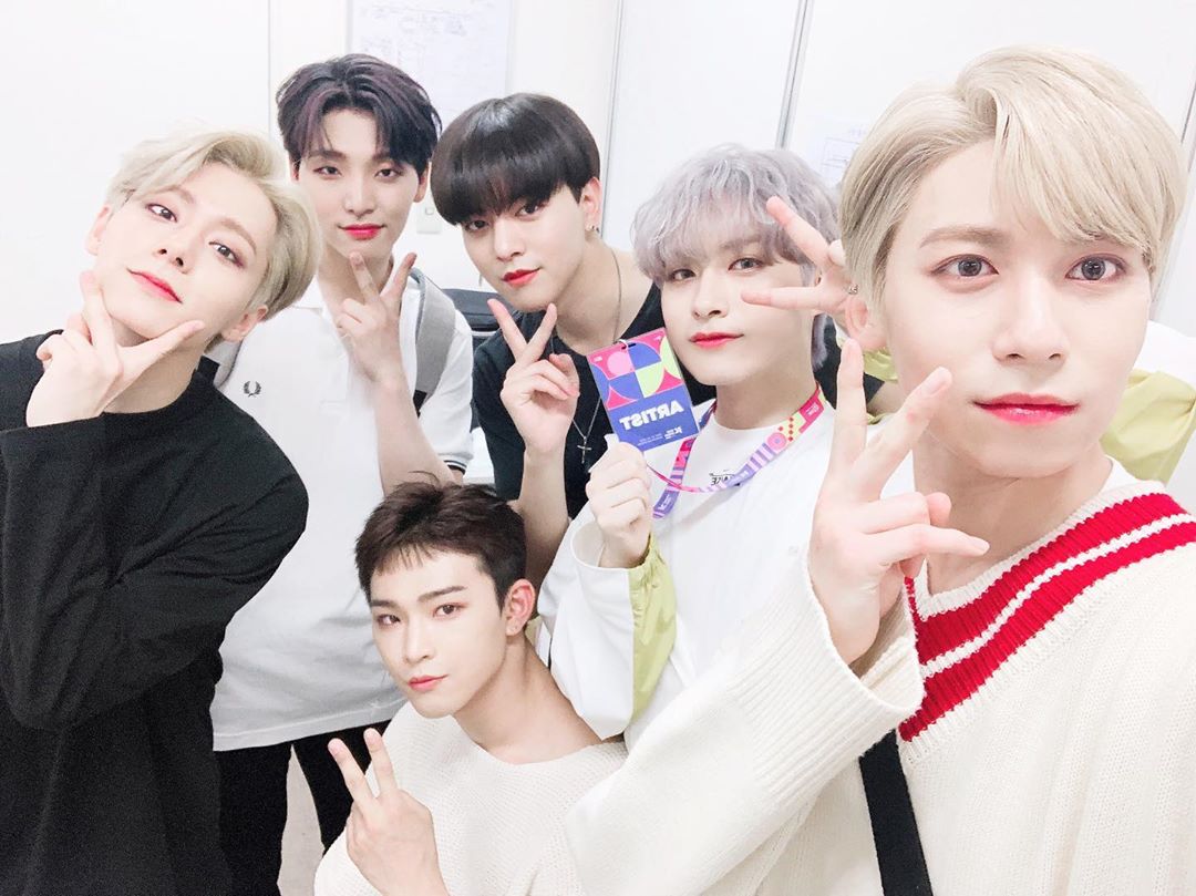 a thread of oneus but they get older as you keep scrolling