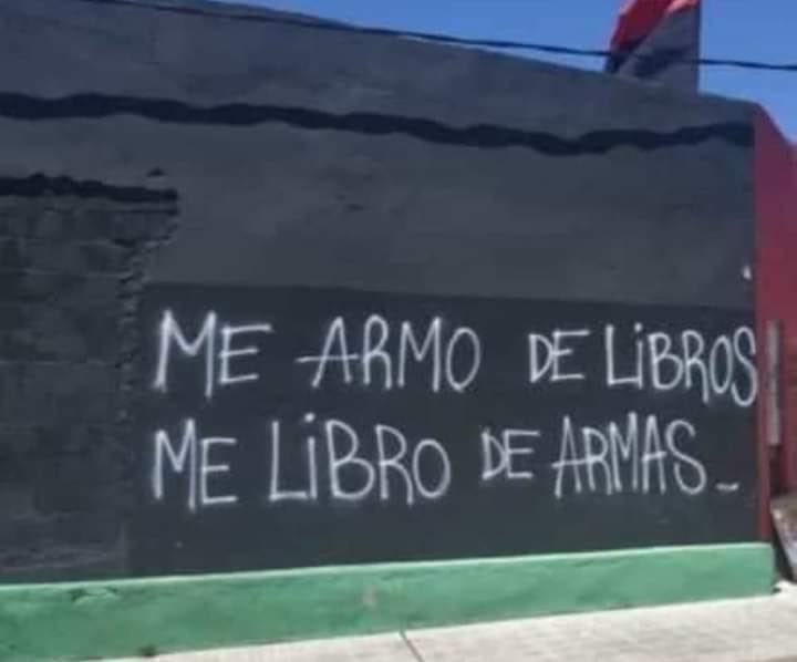 Menos manifa en la Castellana y más visitar bibliotecas.

#ElVirusSoisVosotros 
 #VOXMITIVOX