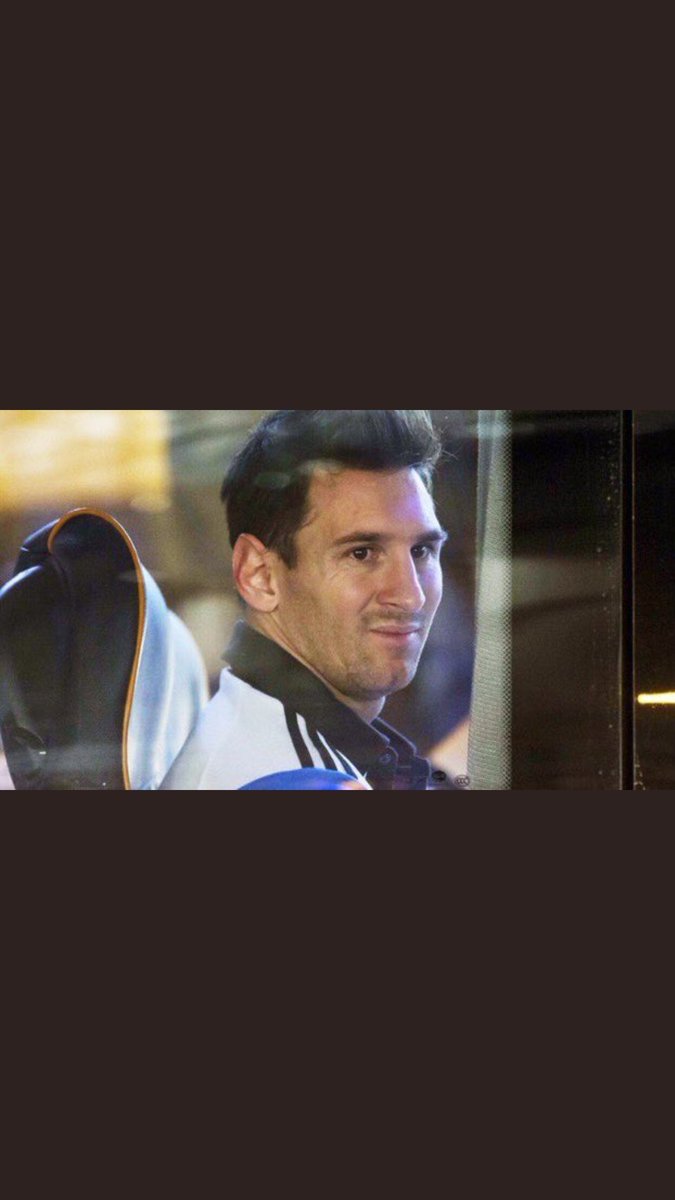 #survivor2020 
RaconlarinEfendisi YunusEmre 
Bu taga aynı bu şekilde bakıyorum WHAAAT