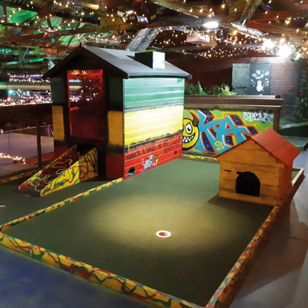 No comment.....😂 #pothouse #ghettogolf #crazygolf #madeinhouse #creatives