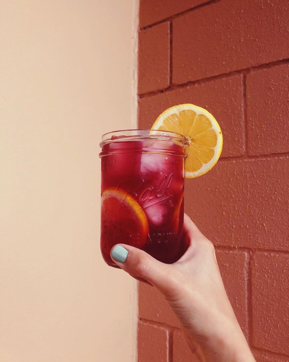 Can't go to the bar? Bring the bar home to you. 🍹

As the pandemic persists, many restaurants are now offering versions of their cocktails to-go.

📸IG: humblewinebar