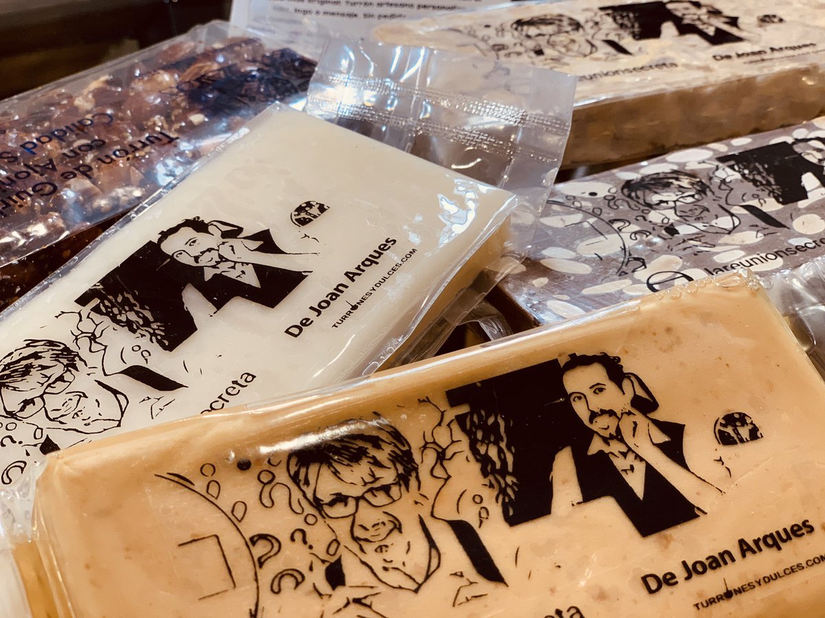 ¡Gracias al guardián Joan de Alicante por enviarnos este riquísimo regalo! 

Turrones personalizados con el rostro de <a href="/doctorgaona/">José Miguel Gaona</a> y <a href="/JoanMiquelMJ/">Joan Miquel MJ</a> #LaReuniónSecreta

Gracias por pensar en nosotros. 

⛔️<a href="/LRsecreta/">⛔️ La Reunión Secreta</a> @Carlitos_martnz <a href="/chicadelaradio/">Lourdes Martinez</a> <a href="/olga/">Olga</a> @mvimq