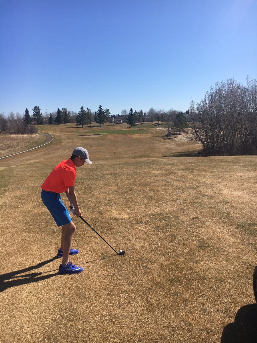 mltitleistap2's tweet photo. #NowWeGolf@golftown https://t.co/8FYCBOA92n