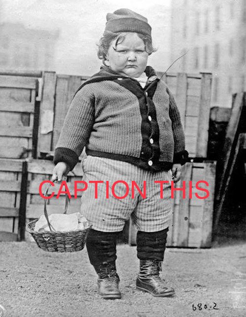 capcaud's tweet photo. Here are this week’s photo caption and recreation photo rounds 🍺 📝 https://t.co/zmCpjUIcRe